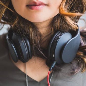 Best Noise Cancelling Headphones Under $50 in 2024